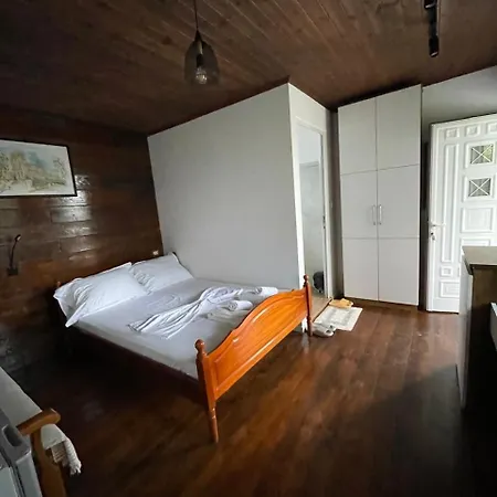 Sea Bed And Restaurant 1 Appartement