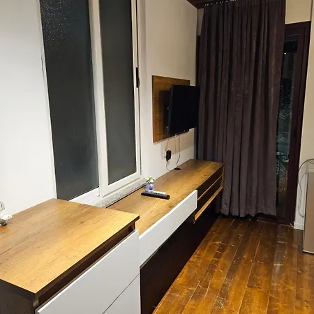 Apartment Sea Bed And Restaurant 1 *