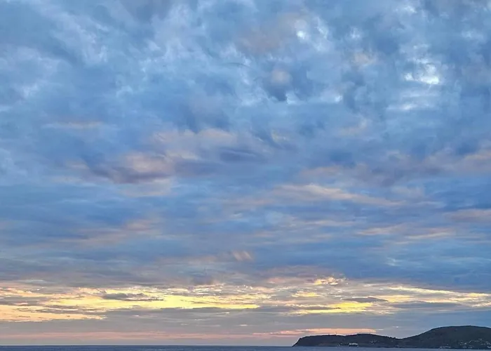 아파트 Sea Bed And Restaurant 1