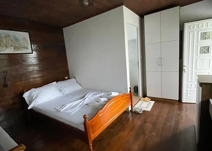 Sea Bed And Restaurant 1 아파트